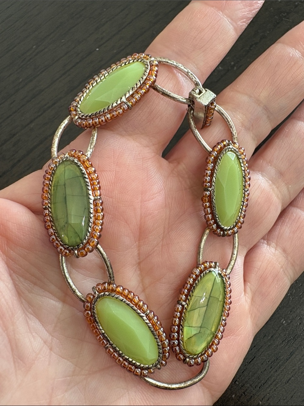 Vintage Liz Claiborne Olive and Lime Oval Link Bracelet